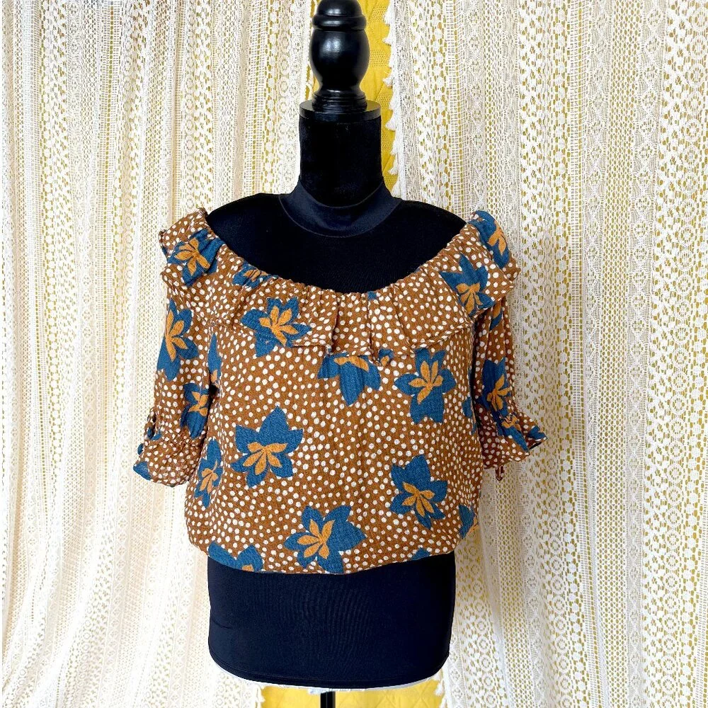 Porridge by Anthropologie Floral Blue & Gold Ruffled Crop Top - Size M - Picture 5 of 8